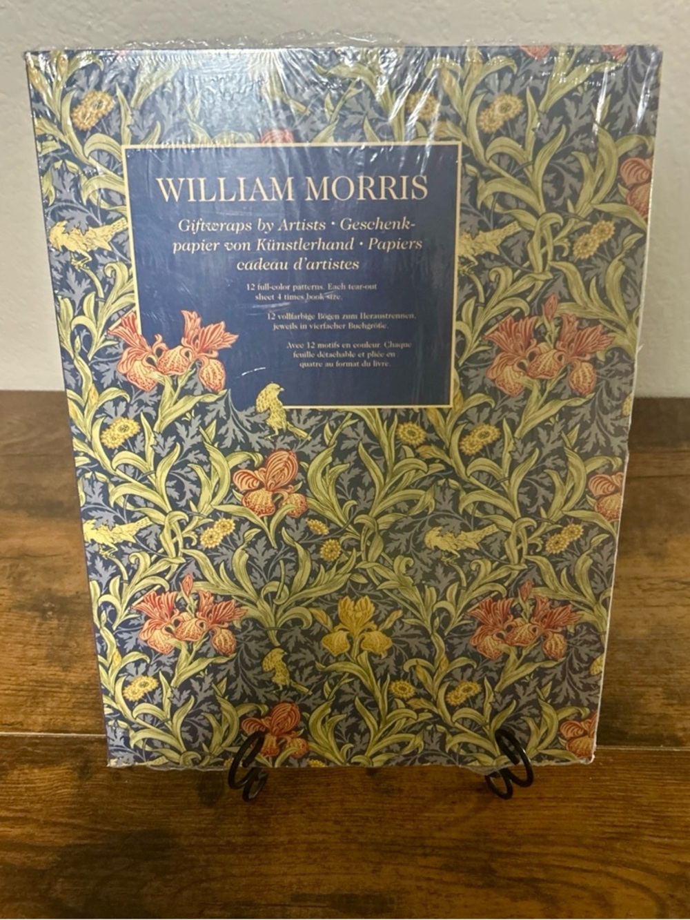 Giftwraps by Artists William Morris Sealed Wrap Sheets 10.5x12.3 NEW